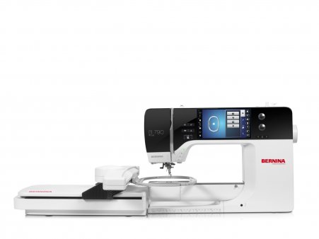 Bernina 880 PLUS inkl. Stickmodul 